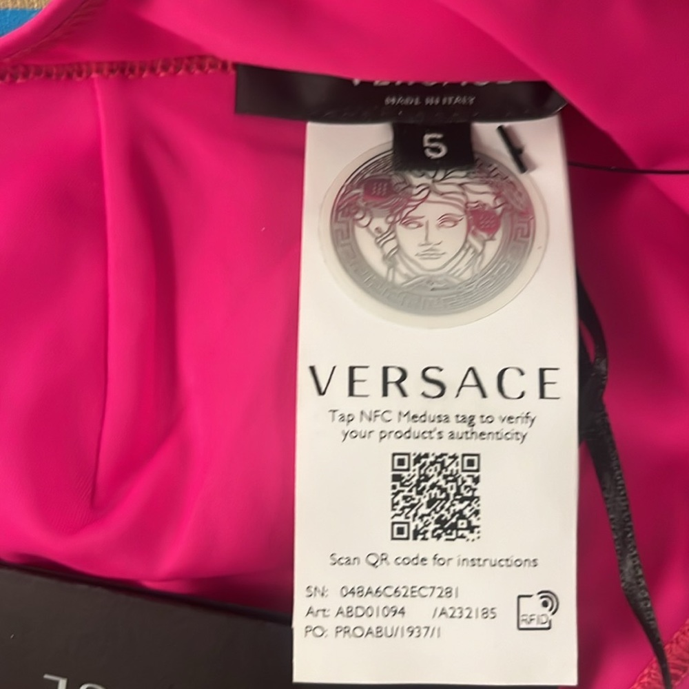 π Versace NWT SET bikini top & bottom or crop top/briefs! Pink & blue both XL 5 - Picture 4 of 9